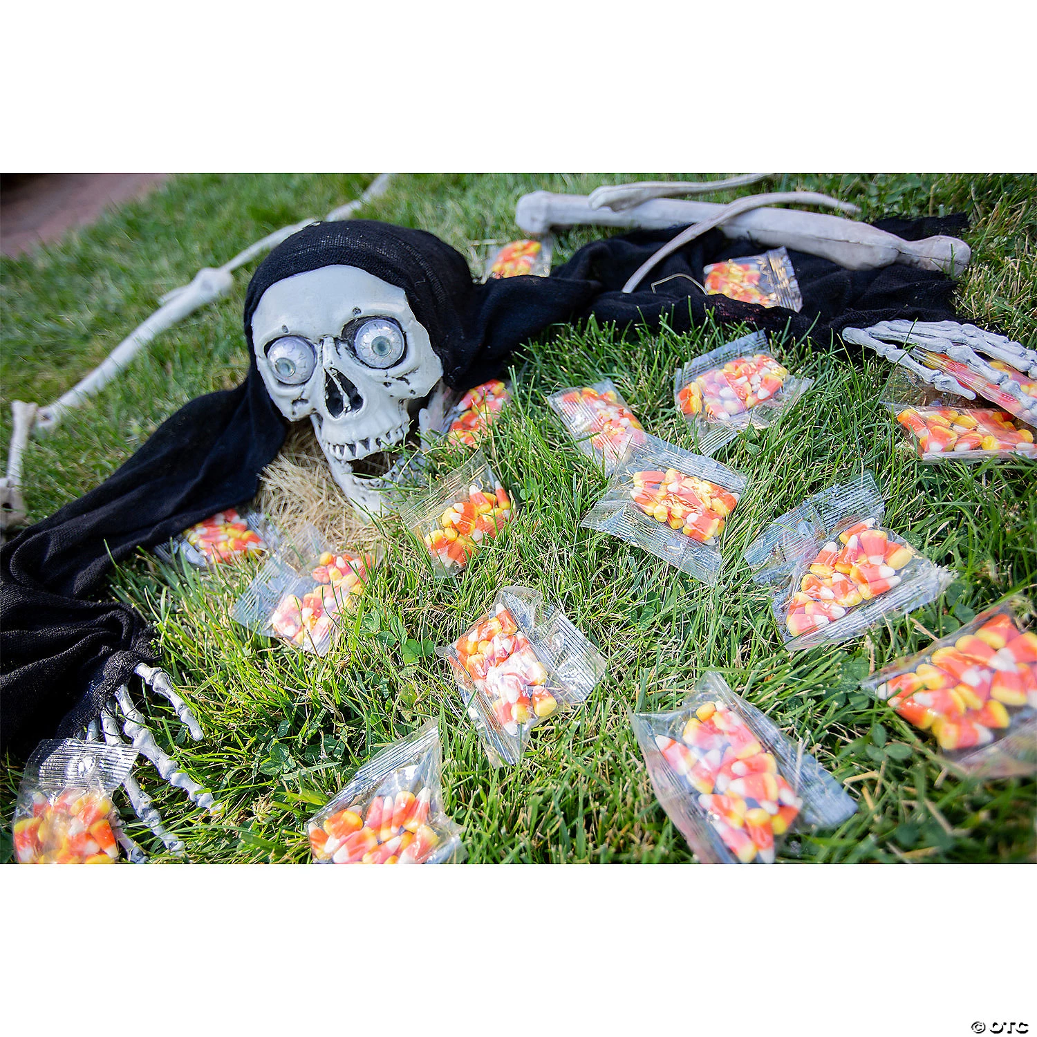 Candy Corn - 32 Pc. 5 Candy Corn - 32 Pc. - Image 3