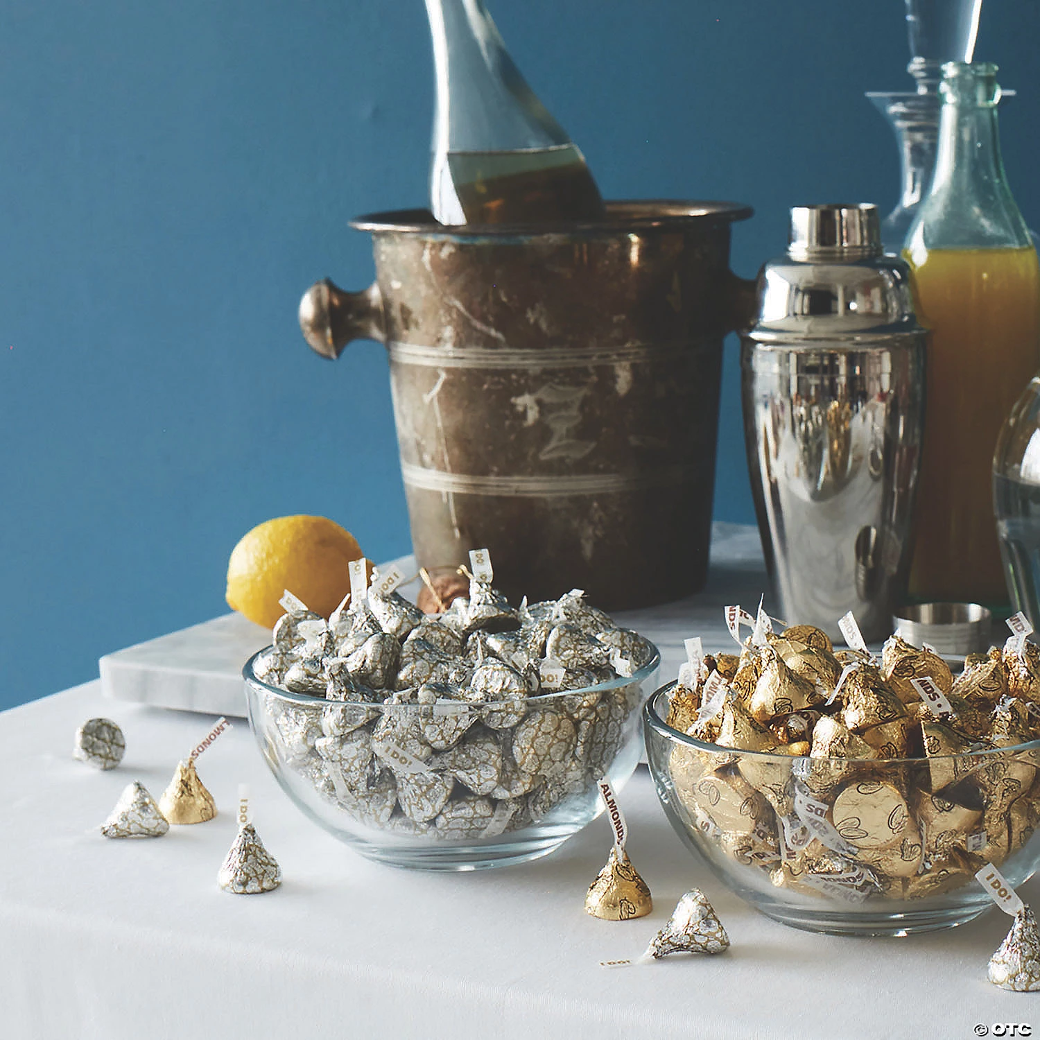 I Do Hershey’s® Kisses® Milk Chocolates, 48 oz, 2 pack 4 I Do Hershey’s® Kisses® Milk Chocolates, 48 oz, 2 pack - Image 2