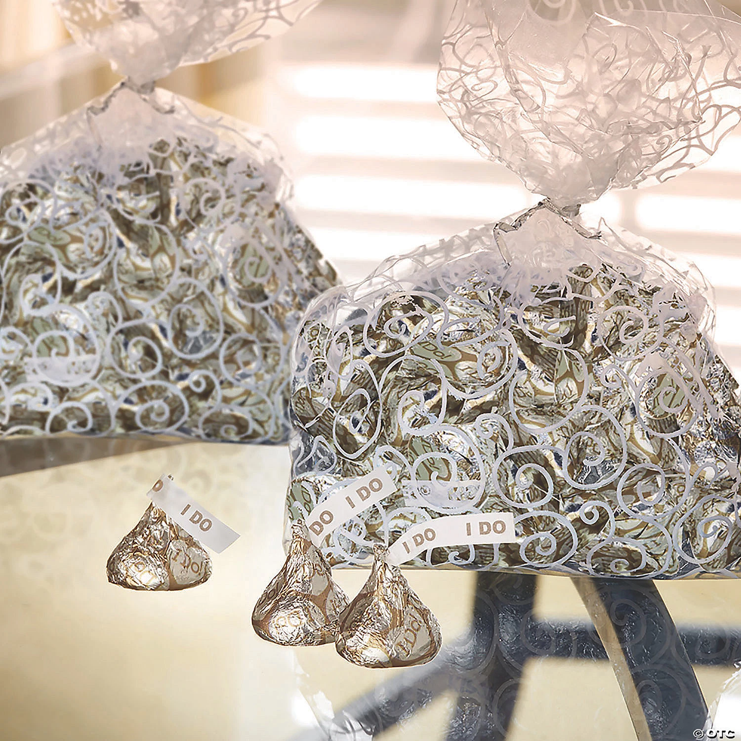 I Do Hershey’s® Kisses® Milk Chocolates, 48 oz, 2 pack 5 I Do Hershey’s® Kisses® Milk Chocolates, 48 oz, 2 pack - Image 3